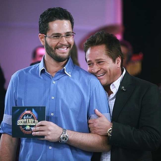 O famoso cantor sertanejo, Pedro Leonardo falou sobre a sua relação com o pai (Foto: Reprodução)