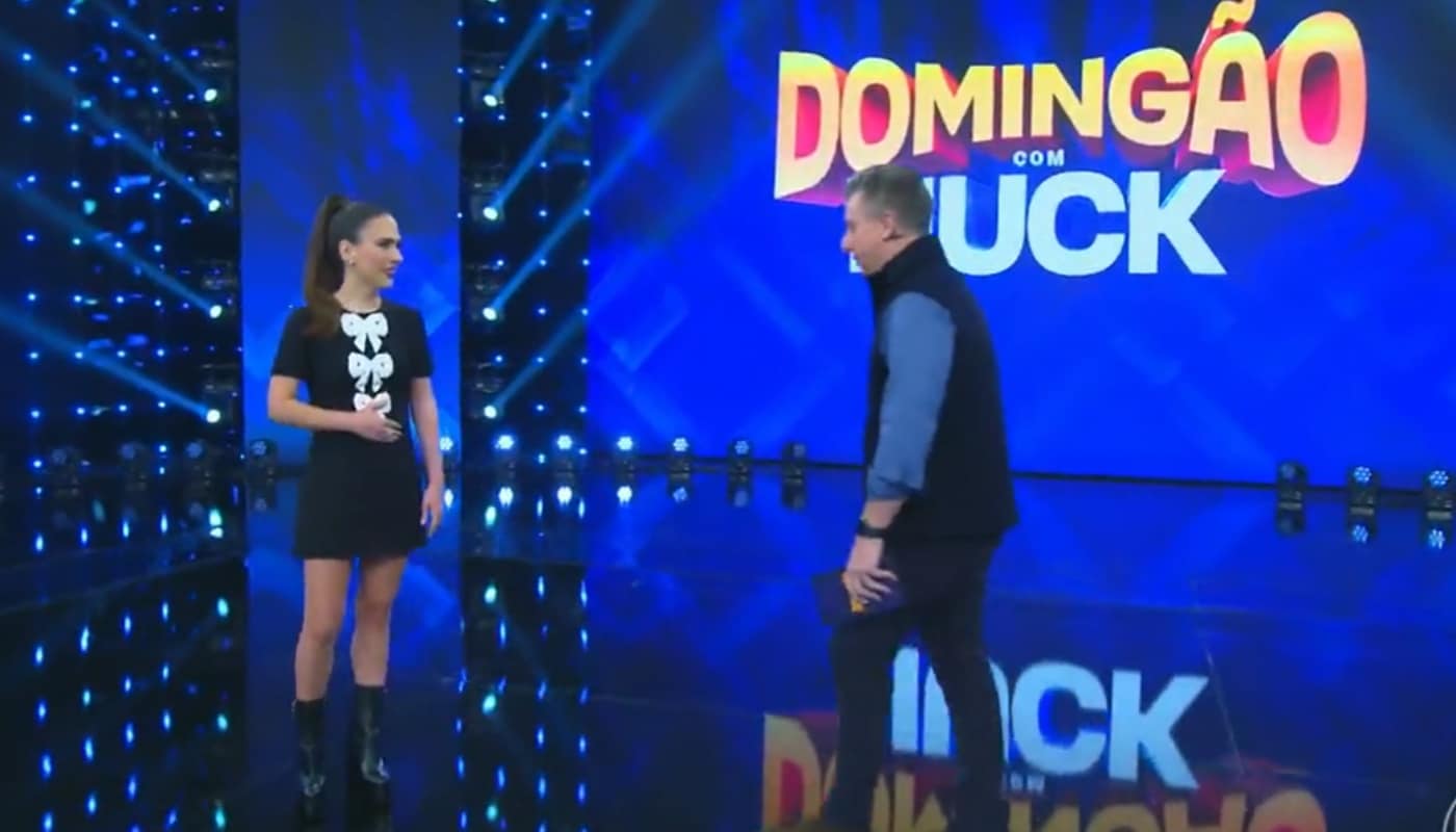 Luciano Huck é criticado após não respeitar limites de Tatá Werneck no Domingão (Reprodução)