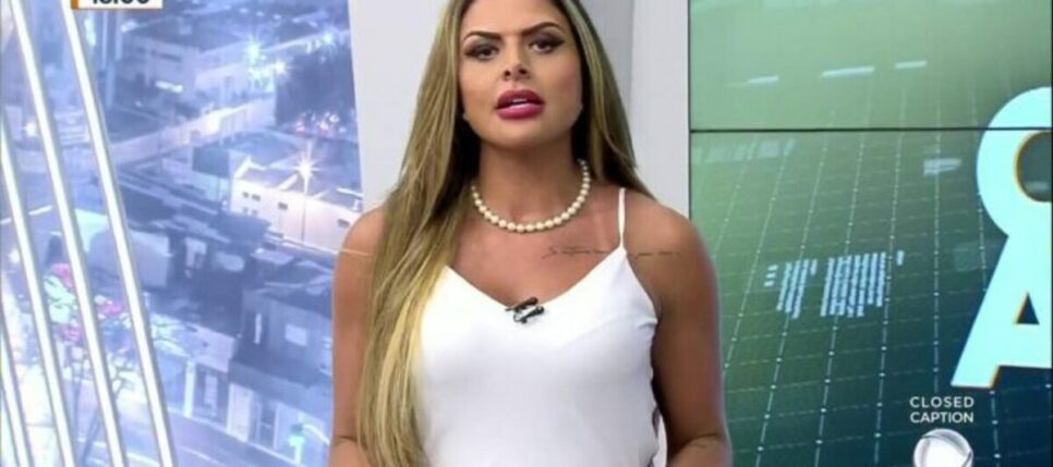 Silvye Alves anuncia demissão da Record