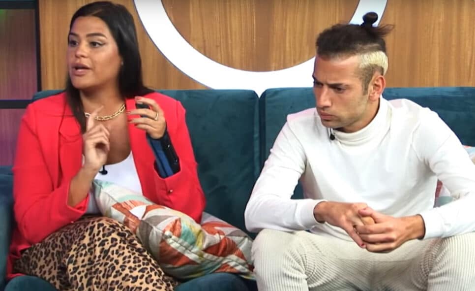 Gabi Augusto e Cartolouco participaram de uma live no YouTube na noite desta sexta-feira (3) e falaram de Power Couple (Foto: Reprodução / R7)
