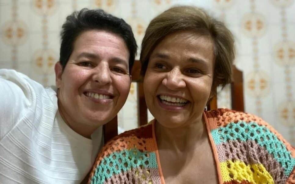 Após 5 anos de paixão secreta, empresária de Claudia Rodrigues assume relação com atriz