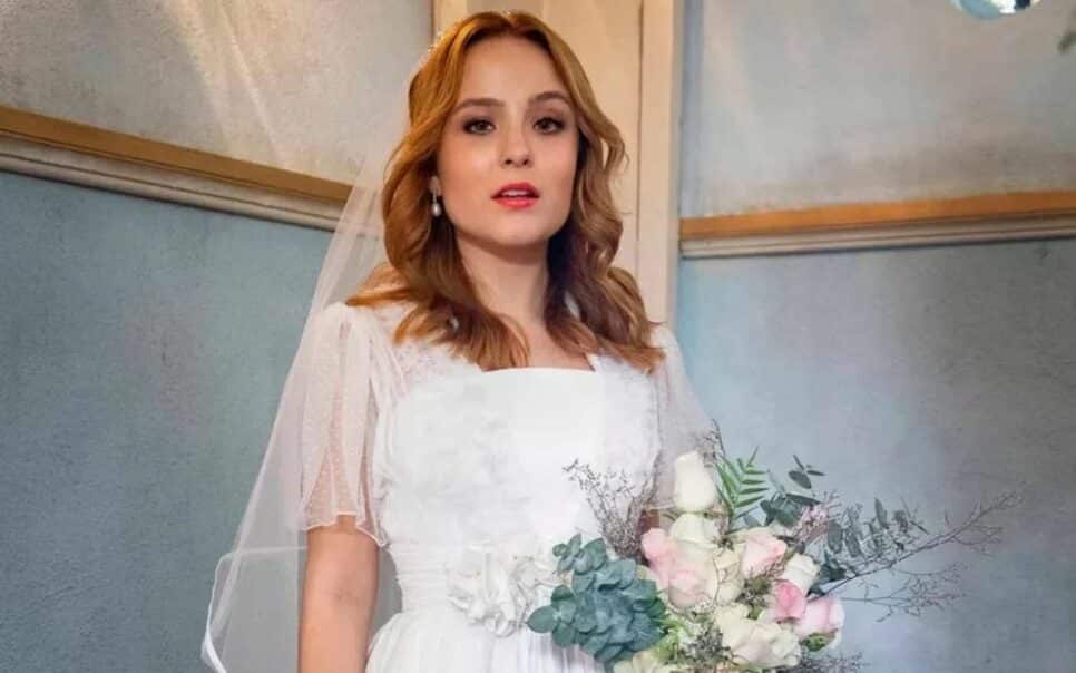 Além da Ilusão: Após maré de decepções, Isadora aceita se casar com Joaquim