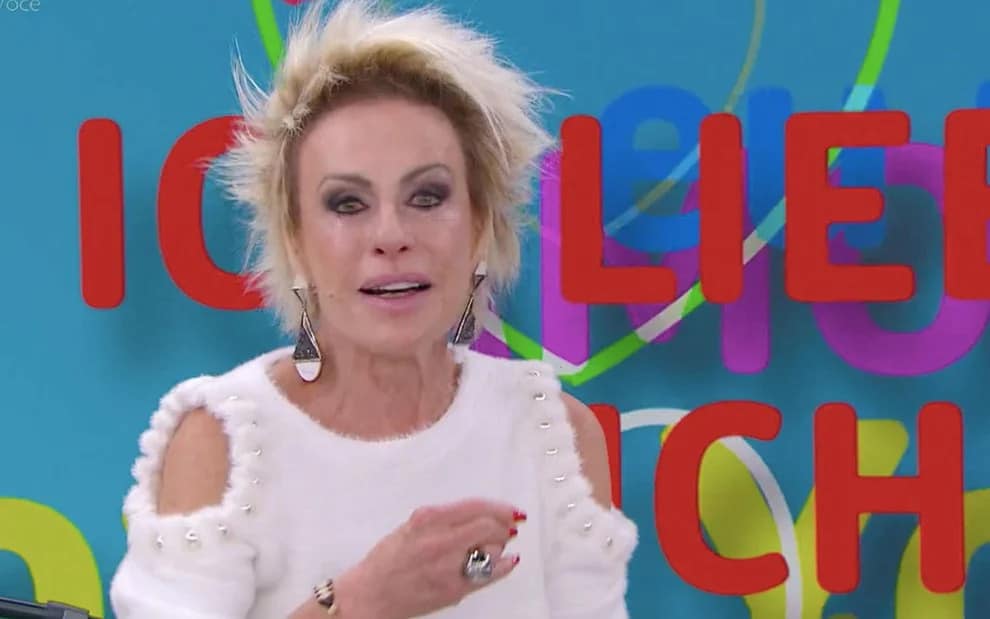 Ana Maria Braga não segura as lágrimas ao vivo no Mais Você e desabafa (Reprodução)