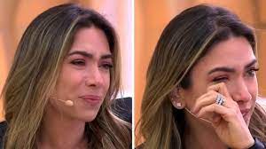 A famosa apresentadora do SBT, Patrícia Abravanel se emocionou ao dar prêmio (Foto: Reprodução)