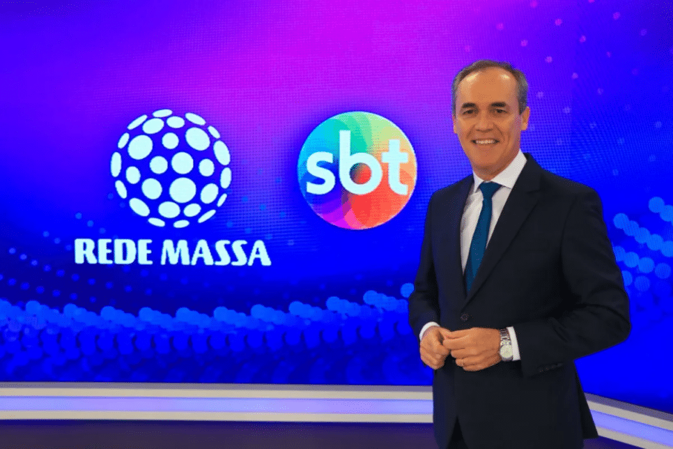Sandro Dalpícolo, nova aposta do SBT, comete gafe ao vivo, Foto: Reprodução/Internet