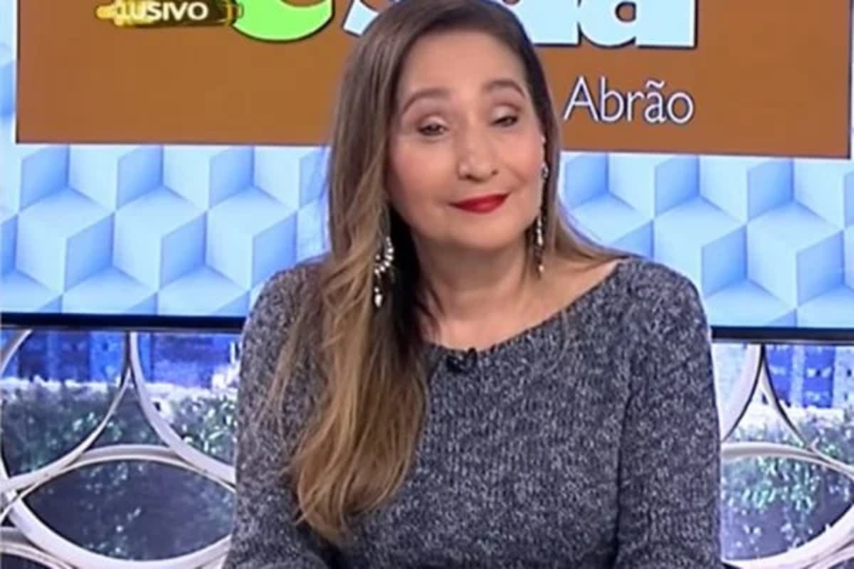 Sonia Abrão responde Ana Maria Braga ao vivo na RedeTV! (Foto: Reprodução/Internet)