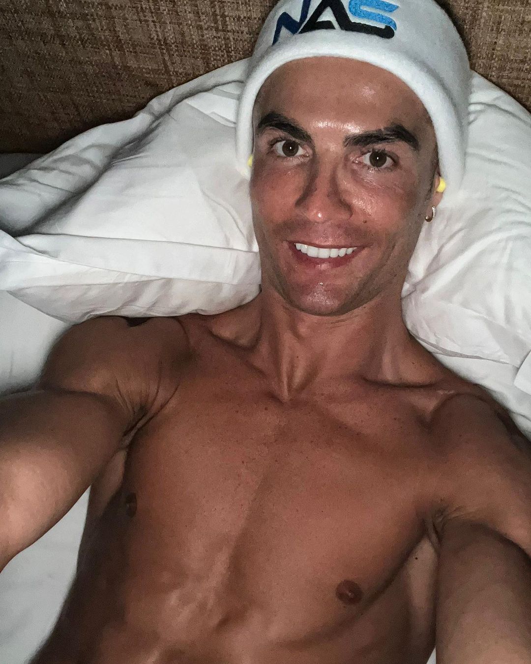 Cristiano Ronaldo aplica botox no pênis para aumentar tamanho do órgão (Reprodução)