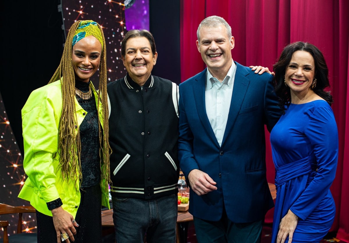 Luciana Mello, Eduardo Oinegue e Vannessa Gerbelli no Faustão na Band, Foto: Reprodução/Internet