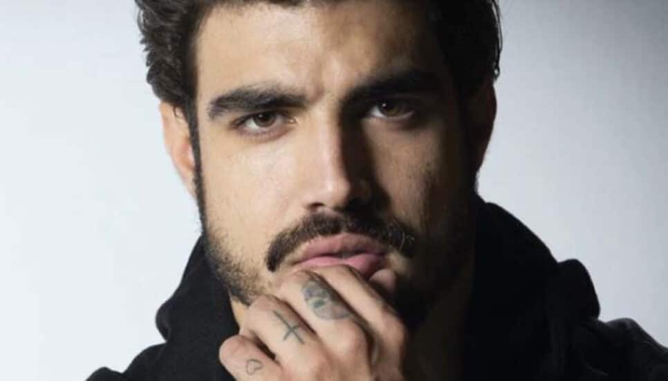 Caio Castro detona atriz da Globo em programa ao vivo e dispara: "Um saco trabalhar com ela" (Foto: Reprodução / Instagram)