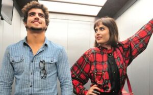 Caio e Maria em cena de Amor à Vida, novela onde se conheceram em 2013 (Foto: Reprodução / Globo)