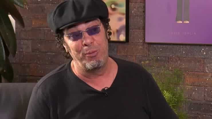 Casagrande concede entrevista para a Record após saída Globo (Foto: Reprodução)