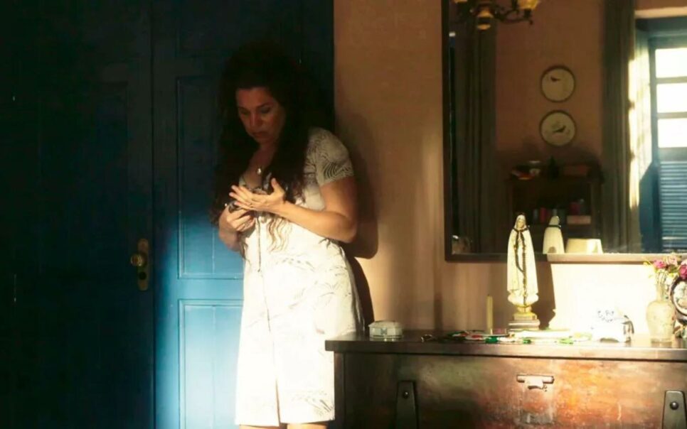 Pantanal: Após encontrar arma, Bruaca ameaça matar Zuleica