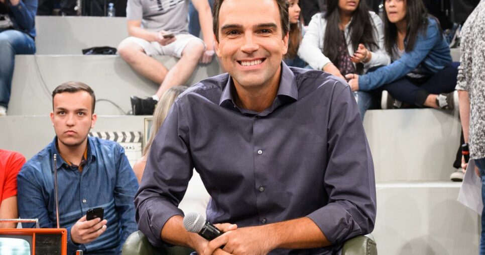 Tadeu Schmidt revela segredos de discursos de eliminação no BBB, Foto: Reprodução/Internet