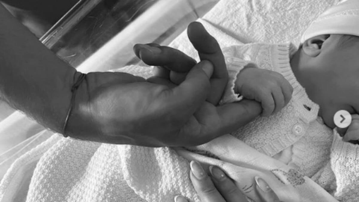 Kai, filho de Camila Coelho, nasce após 24 horas de trabalho de parto, Foto: Reprodução/internet