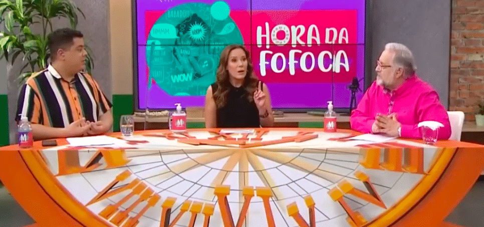 Regina Volpato deixa público do Mulheres apavorado ao ouvir sons do além: "Vozes" (Reprodução)