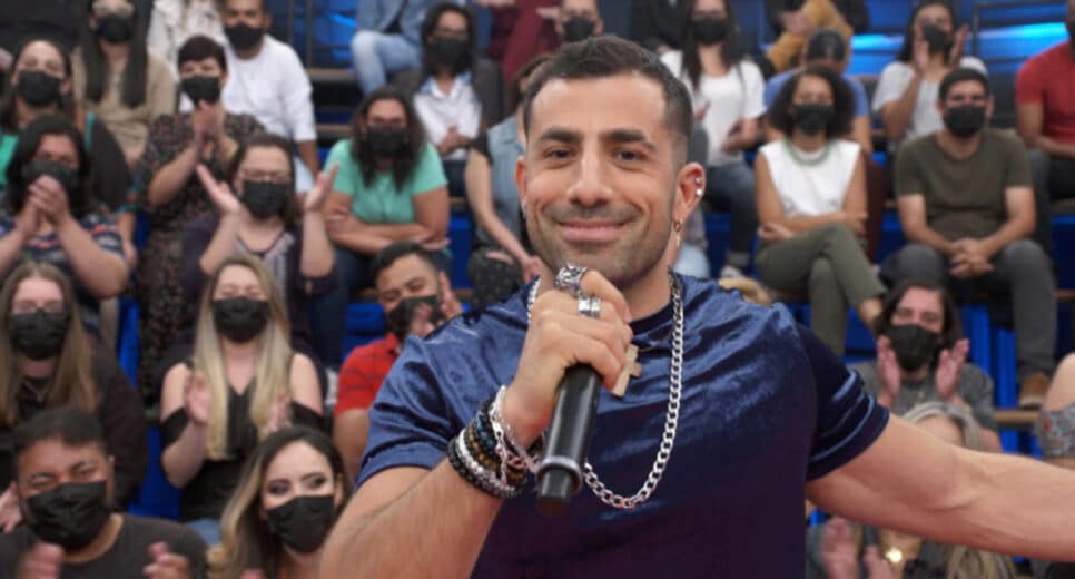 Kaysar Dadour comenta não sentir vergonha de ser ex-BBB, Foto: Reprodução/Internet