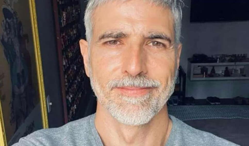 O ator Reynaldo Gianecchini causa rebuliço após postar foto no Instagram (Foto: Reprodução/Instagram)