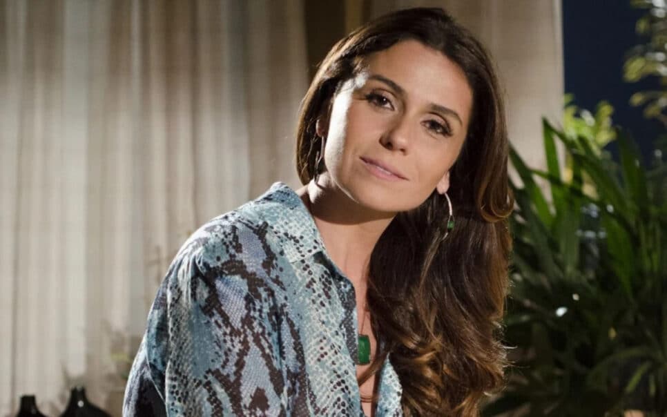Travessia: Helô vai ajudar Laís com a rebelde Isa na novela da Globo