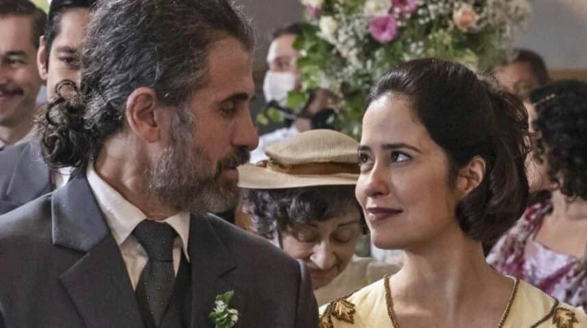 Leônidas (Eriberto Leão) e Heloísa (Paloma Duarte) em Além da Ilusão (Foto: Reprodução)