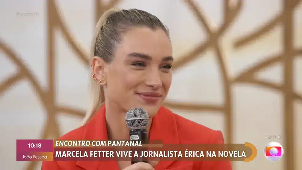 Atriz de Pantanal usa termo racista ao vivo no Encontro e Manoel Soares interrompe: “Necessário” (Reprodução)