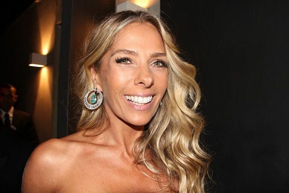 Adriane Galisteu pode mudar de emissora ano que vem e passar por dificuldades, de acordo com sensitiva, Foto: Reprodução/Internet