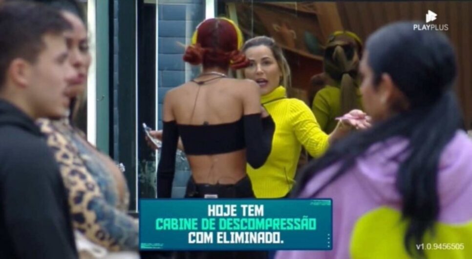 Treta em a Fazenda, Deolane e Ruivinha armam barraco