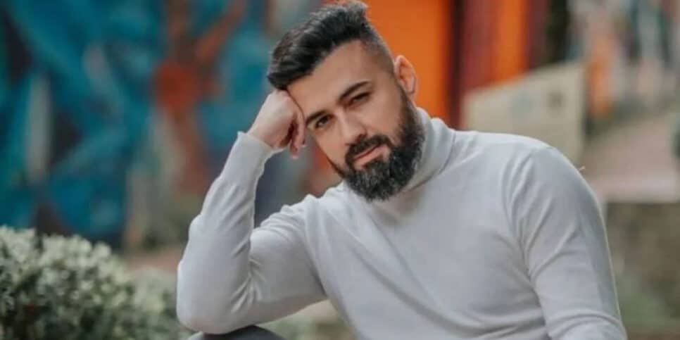Bruno Tálamo volume na cueca em a Fazenda choca público (Foto Reprodução)