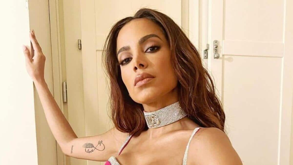 Diante do Carnaval, Anitta admite que está na seca no momento