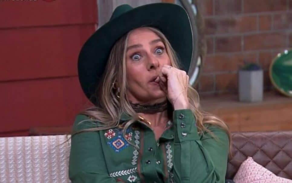 Adriane Galisteu comanda a Fazenda 14 (Foto Reprodução)