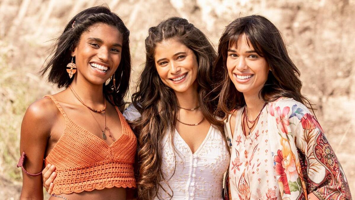 Lorena, Candoca e Labibe, grandes amigas em Mar do Sertão, Foto: Reprodução/Internet