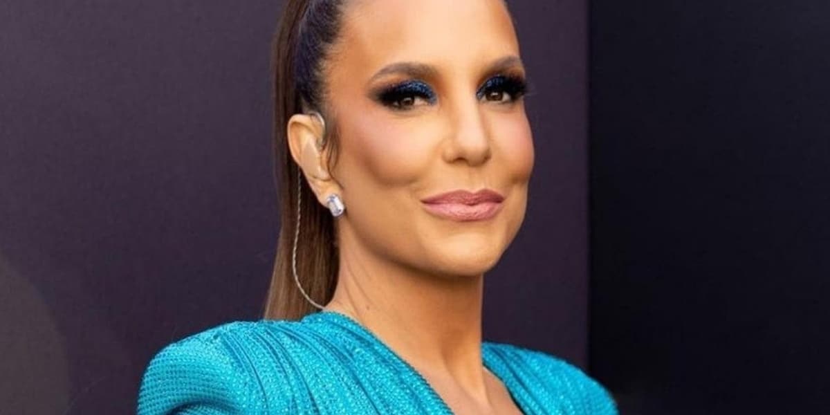 Ivete Sangalo vai para o hospital e é internada em Salvador