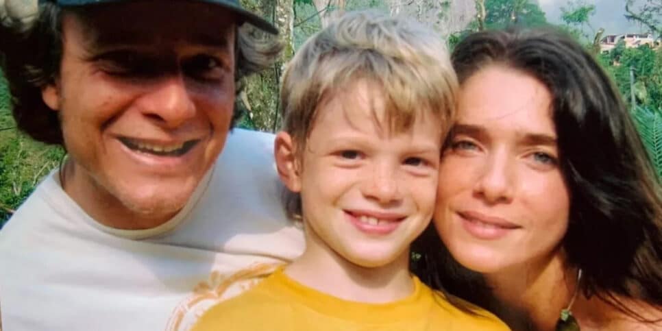 Marcelo Novaes e Letícia Spiller com o filho ainda criança (Foto Reprodução)