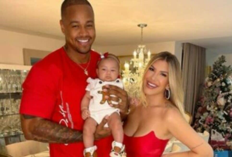 Leo Santana posta clique fofo com Liz (Foto: Reprodução)