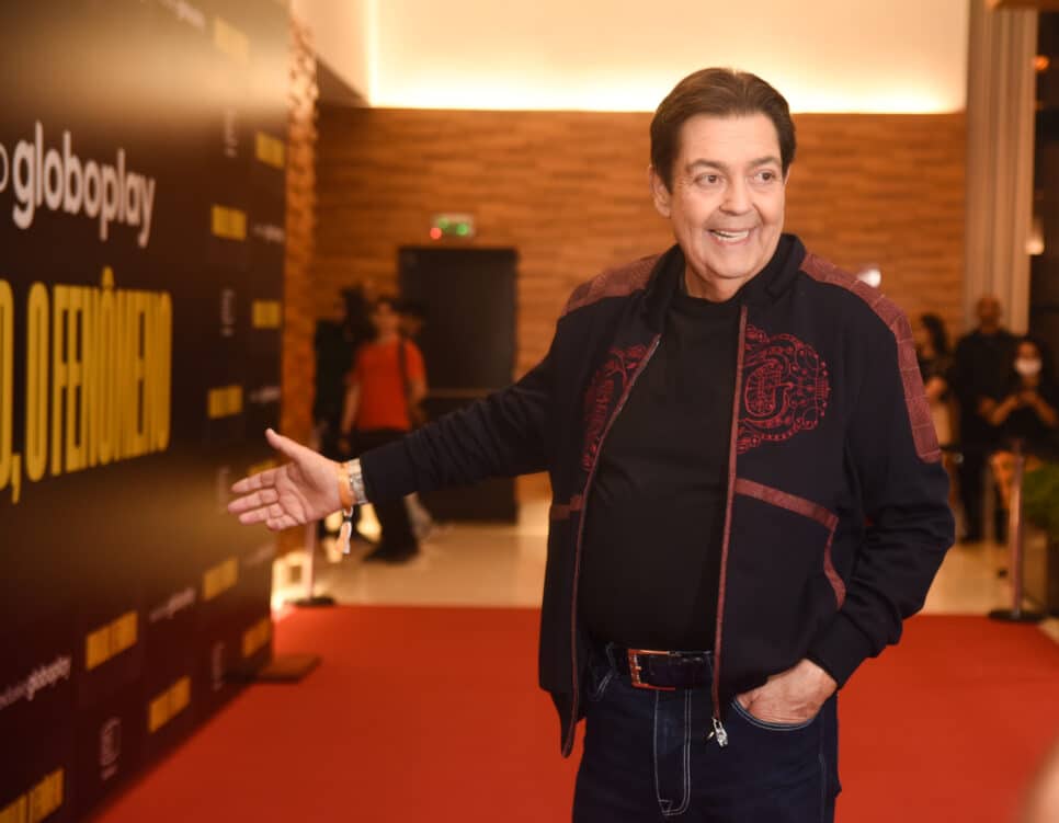 Faustão leva família em estreia de documentário e filho caçula chama atenção (foto Reprodução Internet)
