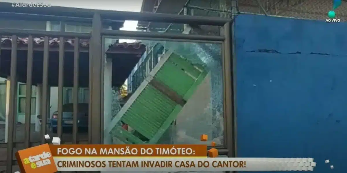 O programa "A Tarde é Sua" noticiou incêndio da mansão de Agnaldo Timóteo (Foto Reprodução/RedeTv)