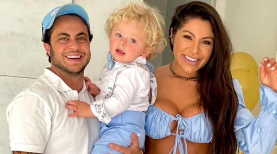Esposa de Thammy Miranda pergunta qual o nome do papai para filho em vídeo, e resposta dá o que falar, Foto: Reprodução/Internet