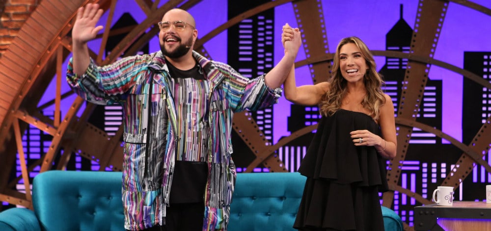 Tiago Abravanel participou ao lado da tia Patrícia Abravanel no programa "Lady Nigth" de Tatá Werneck (Foto Reprodução) 