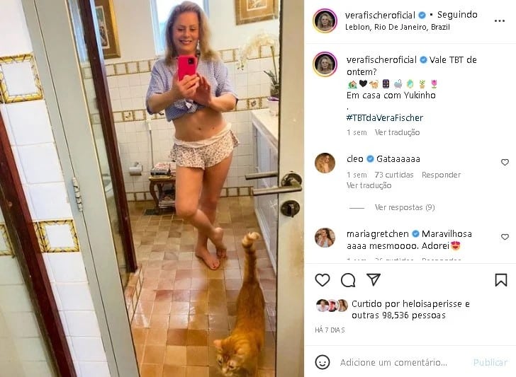 A atriz Vera Fischer chamou a atenção ao deixar a barriga do lado de fora (Foto: Reprodução/ Instagram)