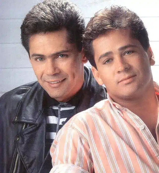 Dupla Leandro e Leonardo fez um sucesso absurdo na década de 90, e notícia da sua morte impactou o público (Foto Reprodução/Internet)