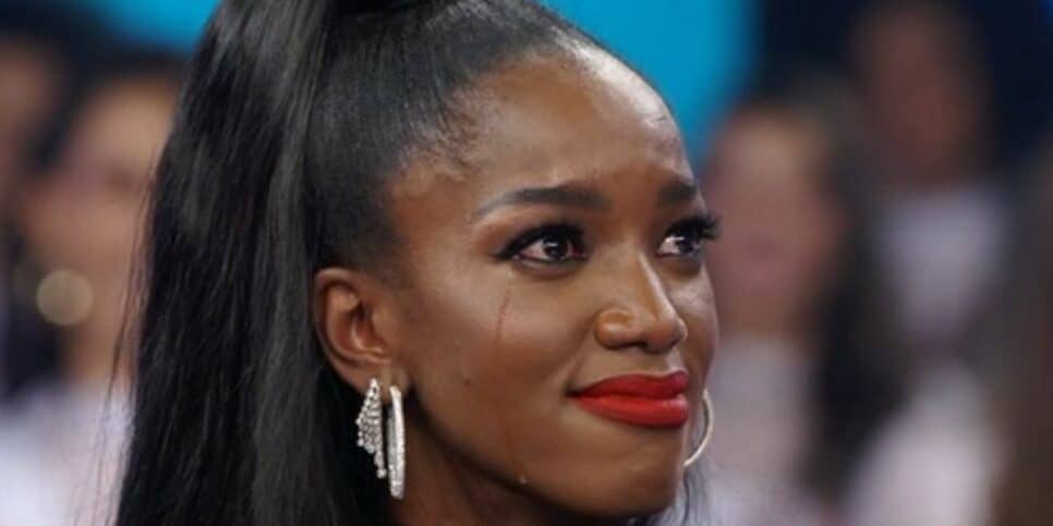 Após separação, Iza descobre grave problema de saúde e inicia tratamento às pressas: "Eu sofro"