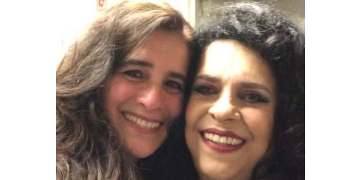 Gal Costa e Lúcia Veríssimo se reencontram (Imagem Reprodução Internet)