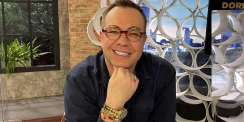 Felipeh Campos é o mais novo contratado da Record Entretenimentos (Imagem Reprodução Internet)