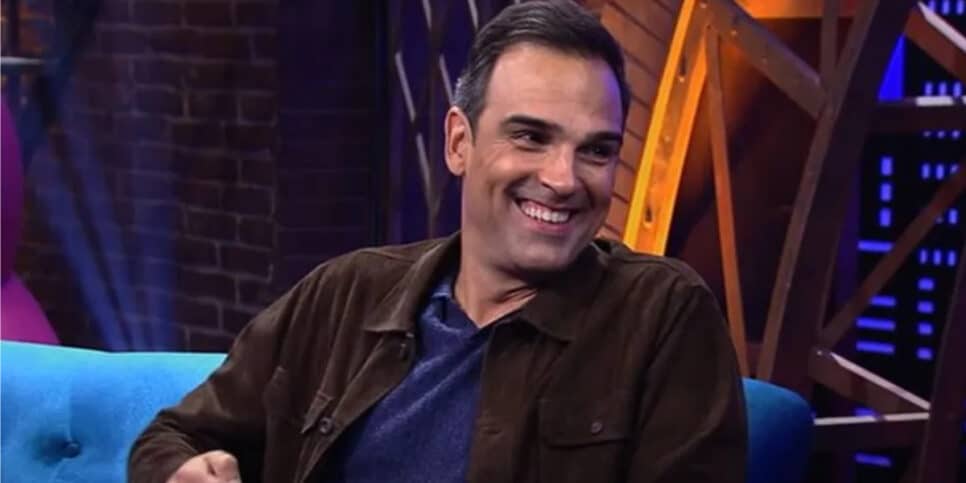 Tadeu Schmidt conta em entrevista para Tatá Werneck que já usou maconha (Imagem Reprodução Internet)