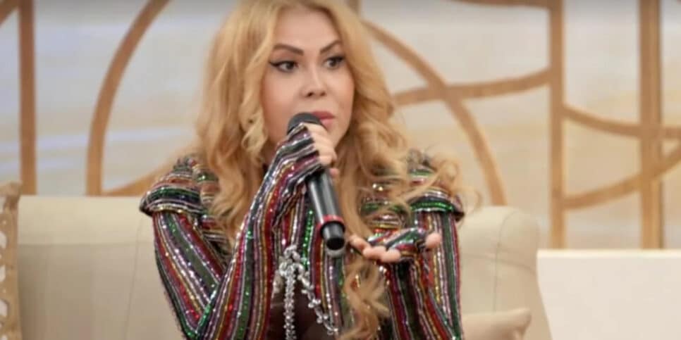 Joelma não teve saída a não ser ceder a Ximbinha (Foto: Reprodução)