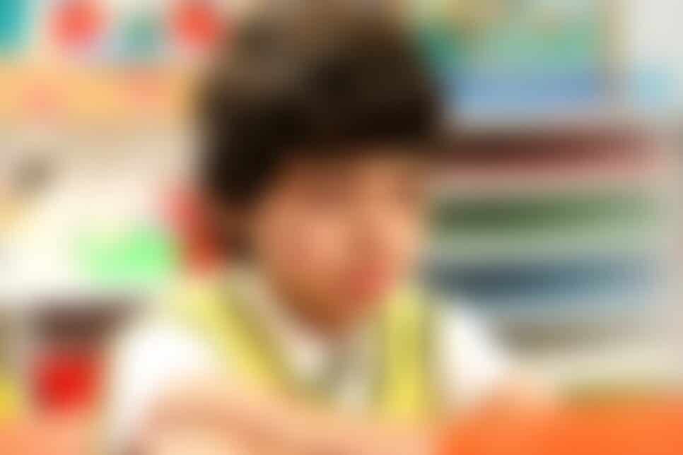 Ator mirim de Carrossel entra em polêmica sobre transsexualidade