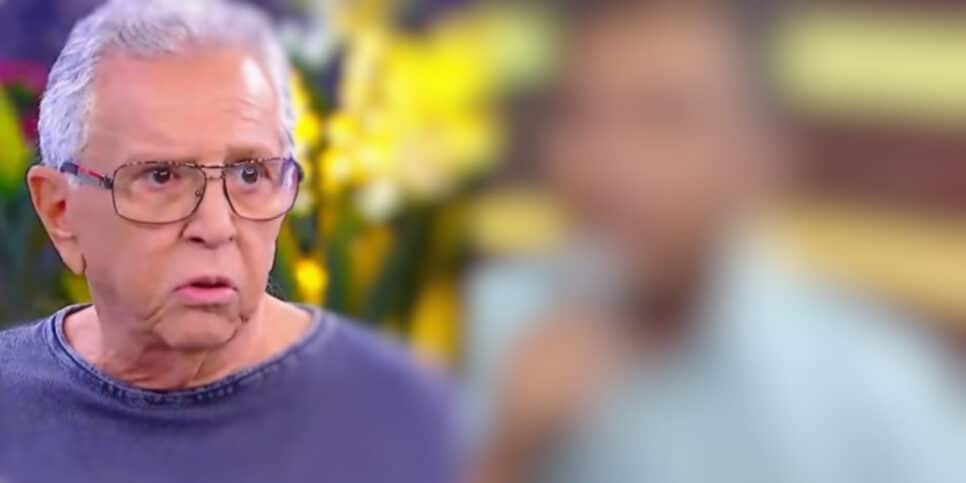 Carlos Alberto, após perder uma grande estrela do "A Praça é Nossa" caiu em lágrimas (Foto Reprodução/Montagem)