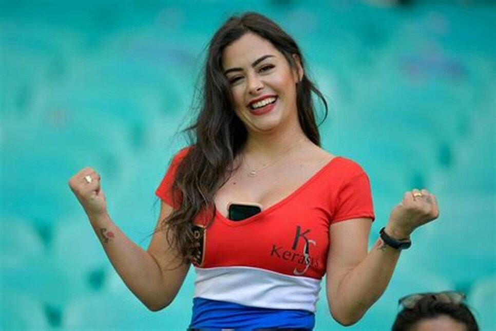 Musa da Copa, Larissa Riquelme, está ainda mais bonita hoje