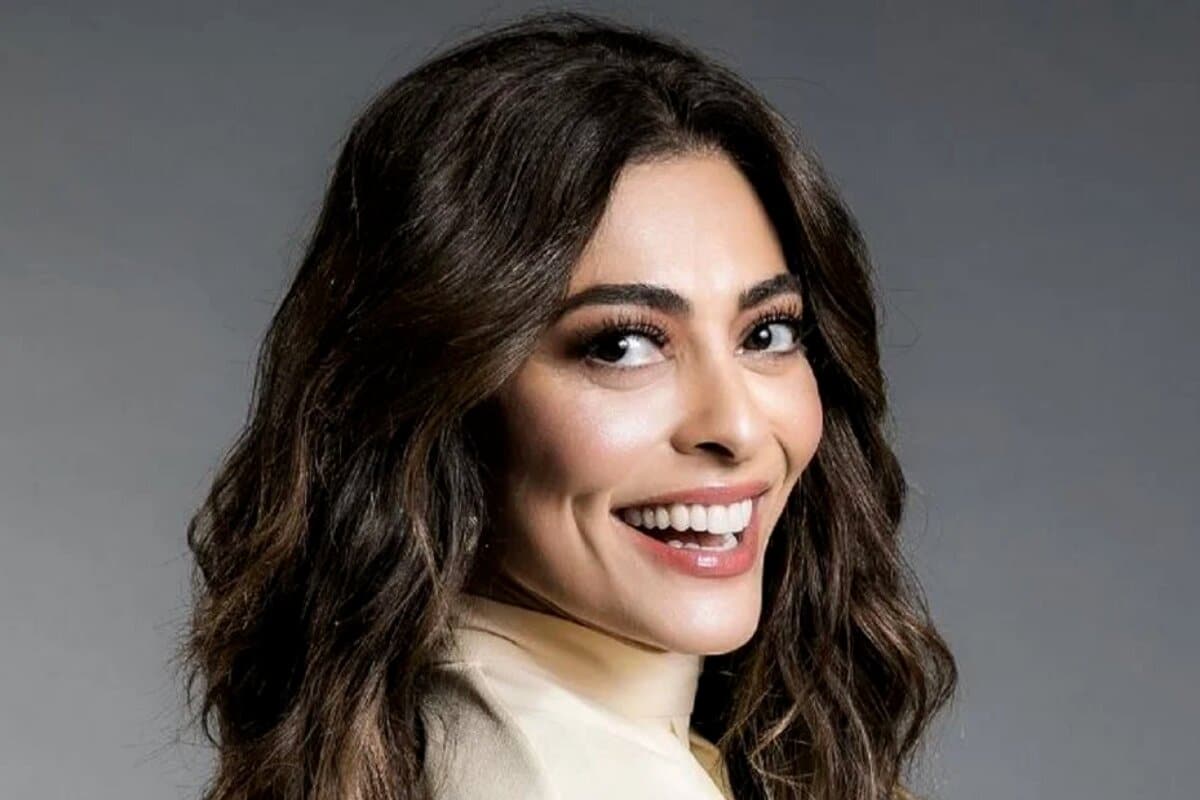 A atriz de grande sucesso, Juliana Paes, entregou tudo sobre como são feitas as cenas mais quentes em novelas  - Foto Reprodução 