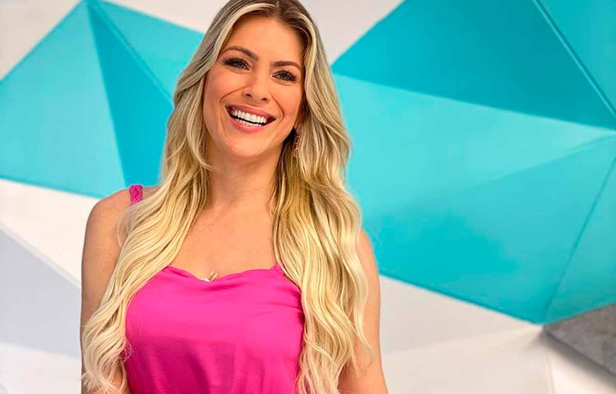 A famosa apresentadora do Jogo Aberto da Band, Renata Fan tem um dos maiores salários da emissora (Foto: Reprodução)