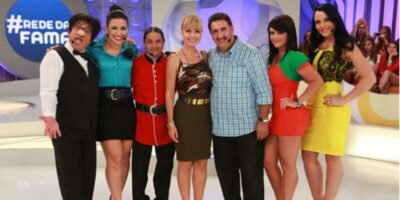 Ratinho e sua equipe no programa da Eliana (Foto Reprodução/Internet)